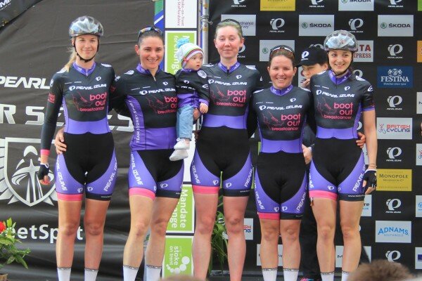 Dame Sarah Storey and Pearl Izumi Sports Tours International teammates